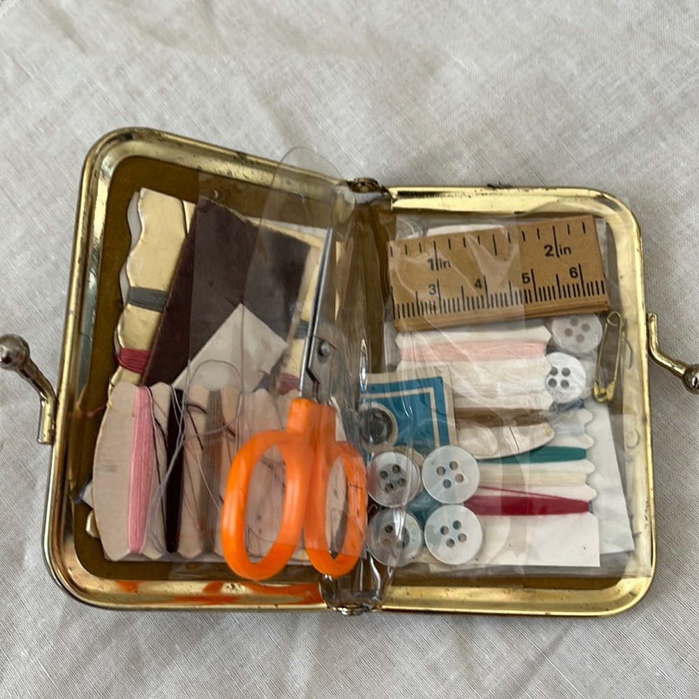 Vintage travel sewing kit- Blue Leather like mini purse